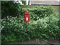 Elizabeth II postbox, Watton Green