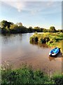 SU5985 : Canoe on River Thames by PAUL FARMER