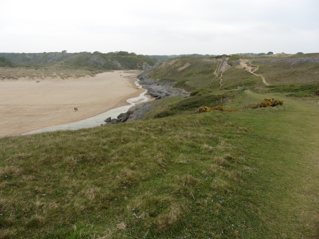 The Pembrokeshire Coast Path at Broad... © Dave Kelly cc-by-sa/2.0 ...