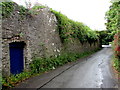 SS0697 : High stone wall, Manorbier by Jaggery