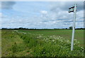 Public footpath to Scotterthorpe