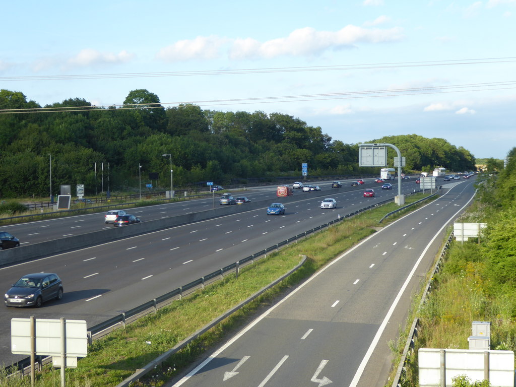 The M25 near Clacket Lane Services © Marathon cc-by-sa/2.0 :: Geograph ...