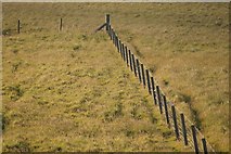 HP6113 : Fence at the Links of Burrafirth by Mike Pennington
