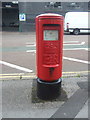 Elizabeth II postbox on Hurst Street