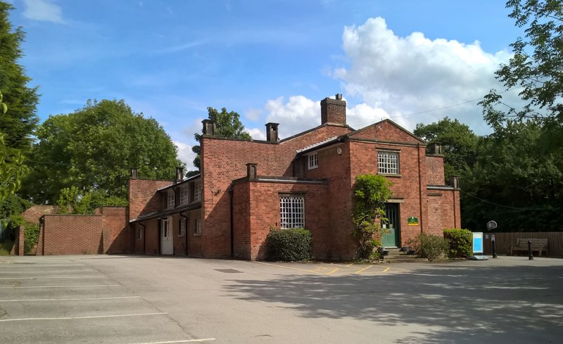 Sudbury Primary School © Chris Morgan Cc By Sa20 Geograph Britain