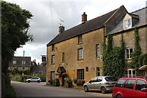 SP0924 : The Farmers Arms by Roger Davies