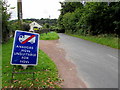 Bilingual temporary road sign, Maesygwartha Road, Gilwern