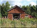 Ruined building off Swepstone Road