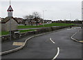 Clos Cae Ffynnon roadway towards a hump, North Cornelly