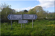 SX2655 : Road sign, B3253 by N Chadwick