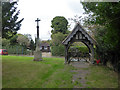 Churchyard lych gate, Ripple