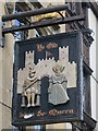 Ye Old King & Queen sign