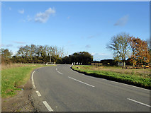 TL1272 : S-bend on Stow Road by Robin Webster