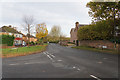 Road junction in Well Green