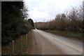 TL1218 : Chiltern Green Road, New Mill End by Geographer