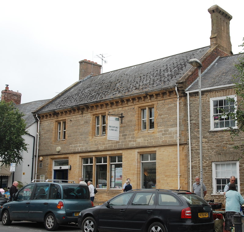 Bridport Library, South Street, Bridport © Bill Harrison cc-by-sa/2.0 ...