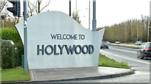 J3979 : Welcome to Holywood - December 2017(1) by Albert Bridge