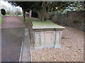 Table tomb, Brandesburton