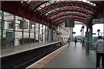 TQ3780 : Canary Wharf DLR Station by N Chadwick
