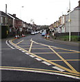 Yellow markings at a Tondu junction