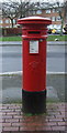 TA0928 : Victorian postbox on Porter Street, Hull by JThomas