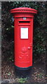 TA0026 : George V postbox on Ferriby High Road by JThomas