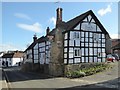 New Inn, Pembridge