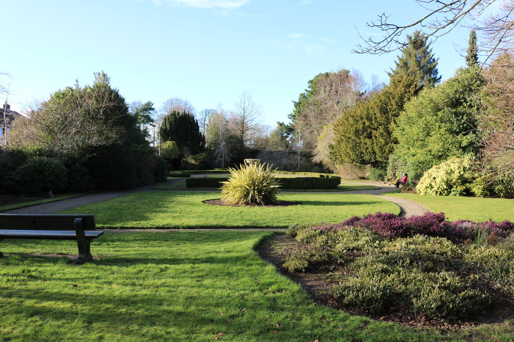 Corsehill Gardens © Billy McCrorie cc-by-sa/2.0 :: Geograph Britain and ...