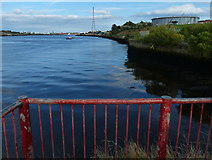 NZ3265 : The River Tyne at Jarrow by Mat Fascione