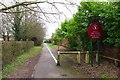 Public footpath & cycleway to Apley Way, Witney, Oxon