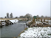 TL4152 : By the weir near Haslingfield in March by John Sutton