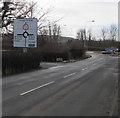 Directions sign, Rhos Road, Penyffordd, Flintshire