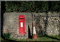 TL1218 : New Mill End George VI Postbox by Geographer