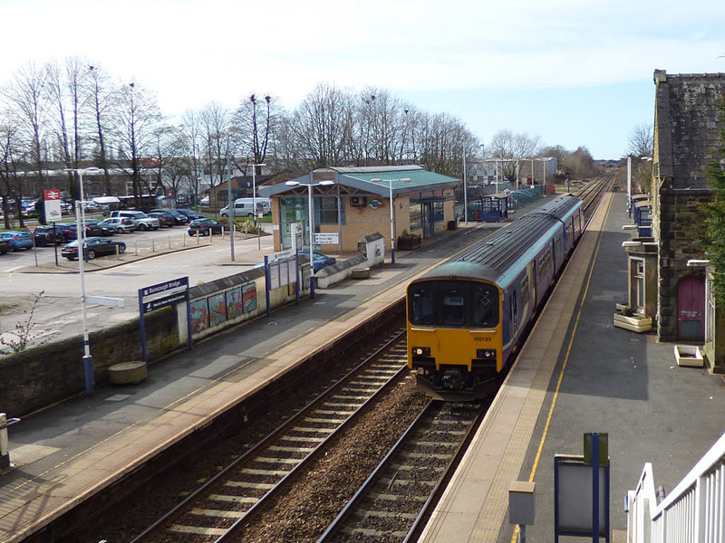 Burscough Bridge station eastbound... © Stephen Craven ccbysa/2.0