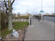 SX9489 : Cycle bridge and commemorative plaque, Bridge Road, Exeter by David Smith