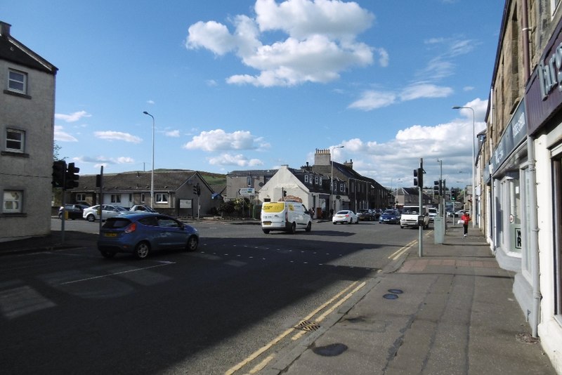 Crossgates © Richard Webb ccbysa/2.0 Geograph Britain and Ireland