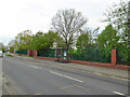 Swallowfield Way bus stop, Dawley Road