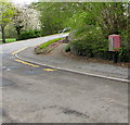 Red Royal Mail drop box, Commercial Street, Pengam