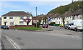 Junction at the NW end of Tyn-y-cwm Road, Pontymister