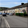 West along Ty-Isaf Park Avenue, Pontymister