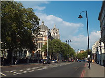 TQ2678 : Cromwell Road, South Kensington by Malc McDonald