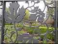 Gate detail, Potters Fields Park, Tooley Street SE1