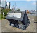 Polar Sundial by the Thames