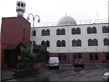 TQ3486 : Entrance, Madina Mosque, Lea Bridge Road E5 by Robin Sones