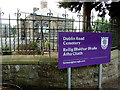 Bi-lingual sign, Dublin Road Cemetery