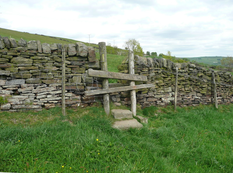 Stile On Hebden Royd FP35, Mytholmroyd © Humphrey Bolton Cc-by-sa/2.0 ...