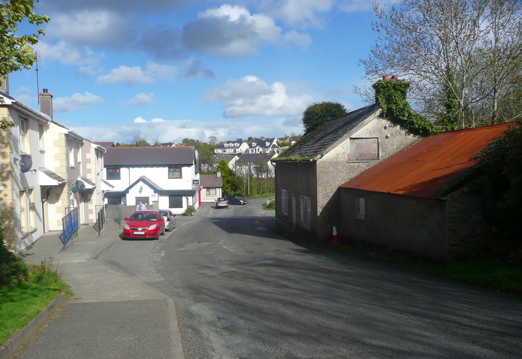 New Mills Road, Old Town, Letterkenny © Humphrey Bolton cc-by-sa/2.0 ...