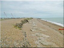 TQ2604 : Portslade-by-Sea, beach by Mike Faherty