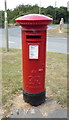 George VI postbox on Kirkstone Avenue, Jarrow