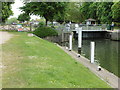 The Thames Path National Trail near Penton Hook Lock